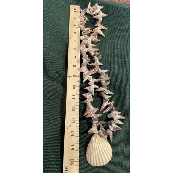 Handmade‎ Shell Necklace Pullover 16" - Picture 4 of 7